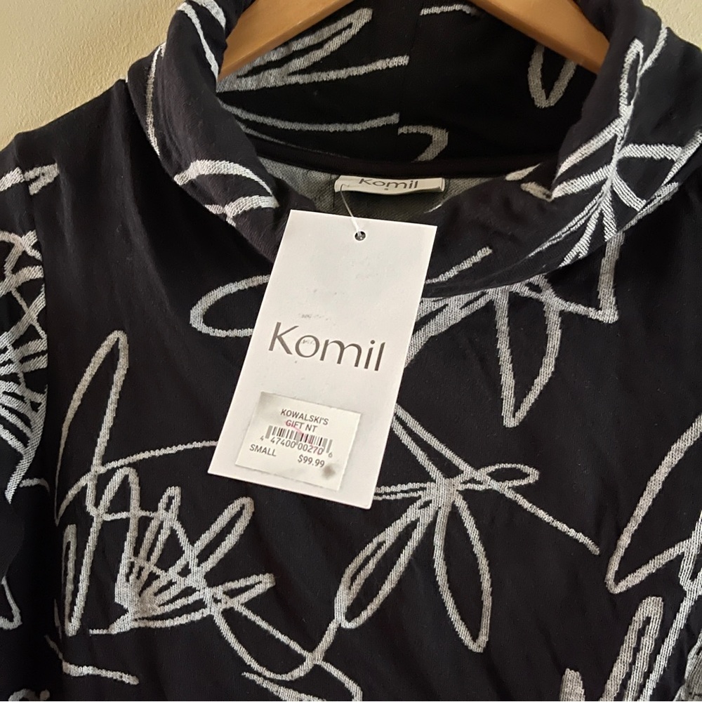 KOMIL CLOTHING Cowl Scribble Top Black/White NWT Sz Small - Picture 6 of 7